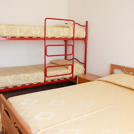 Apartment Carducci